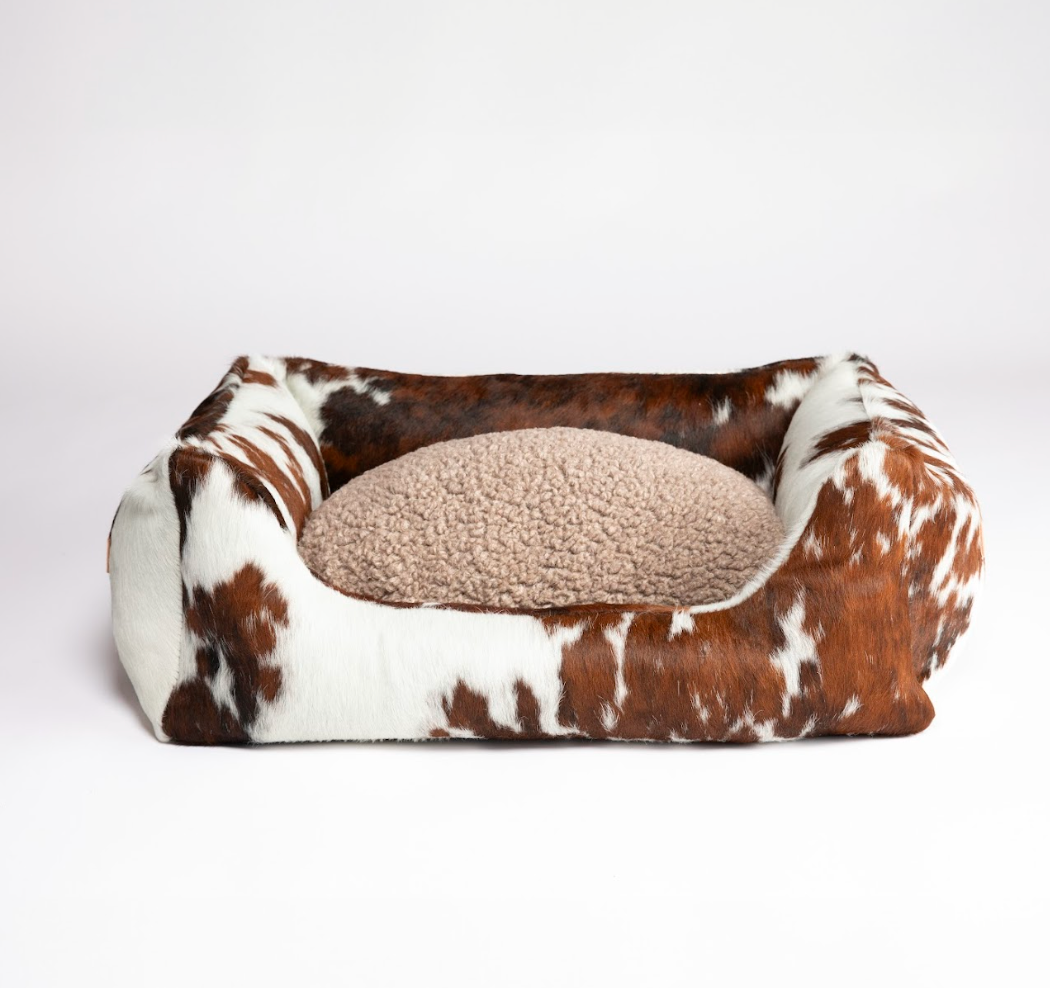 Henri-Cowhide-Leather-Dog-Bed-with-Boucle-Wool-2.jpg