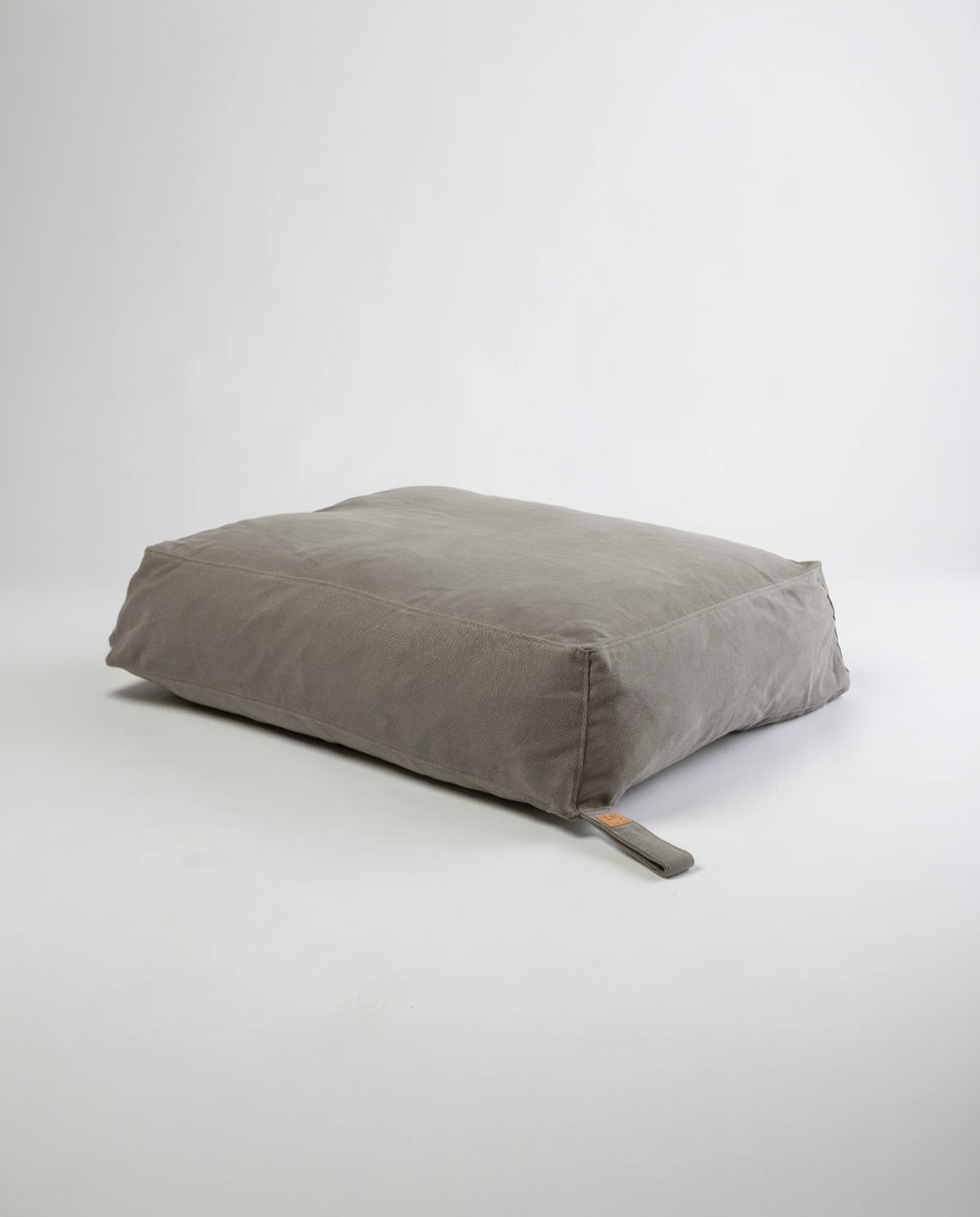 Yousuf-Soft-Cushion-Pyramid-Design-10.jpg