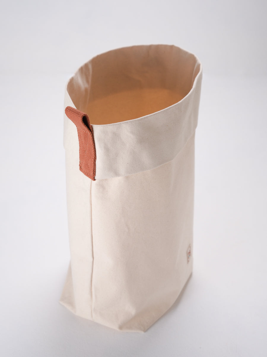 Berenice - Food & Toy Holder in Structured Canvas