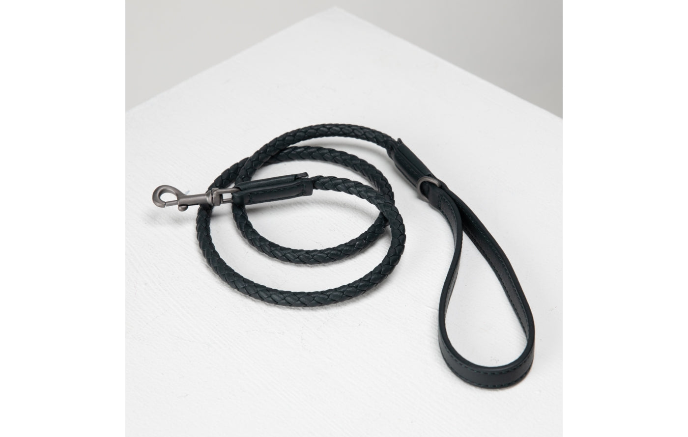Ferdinando - Dark Hardware Nappa Leash