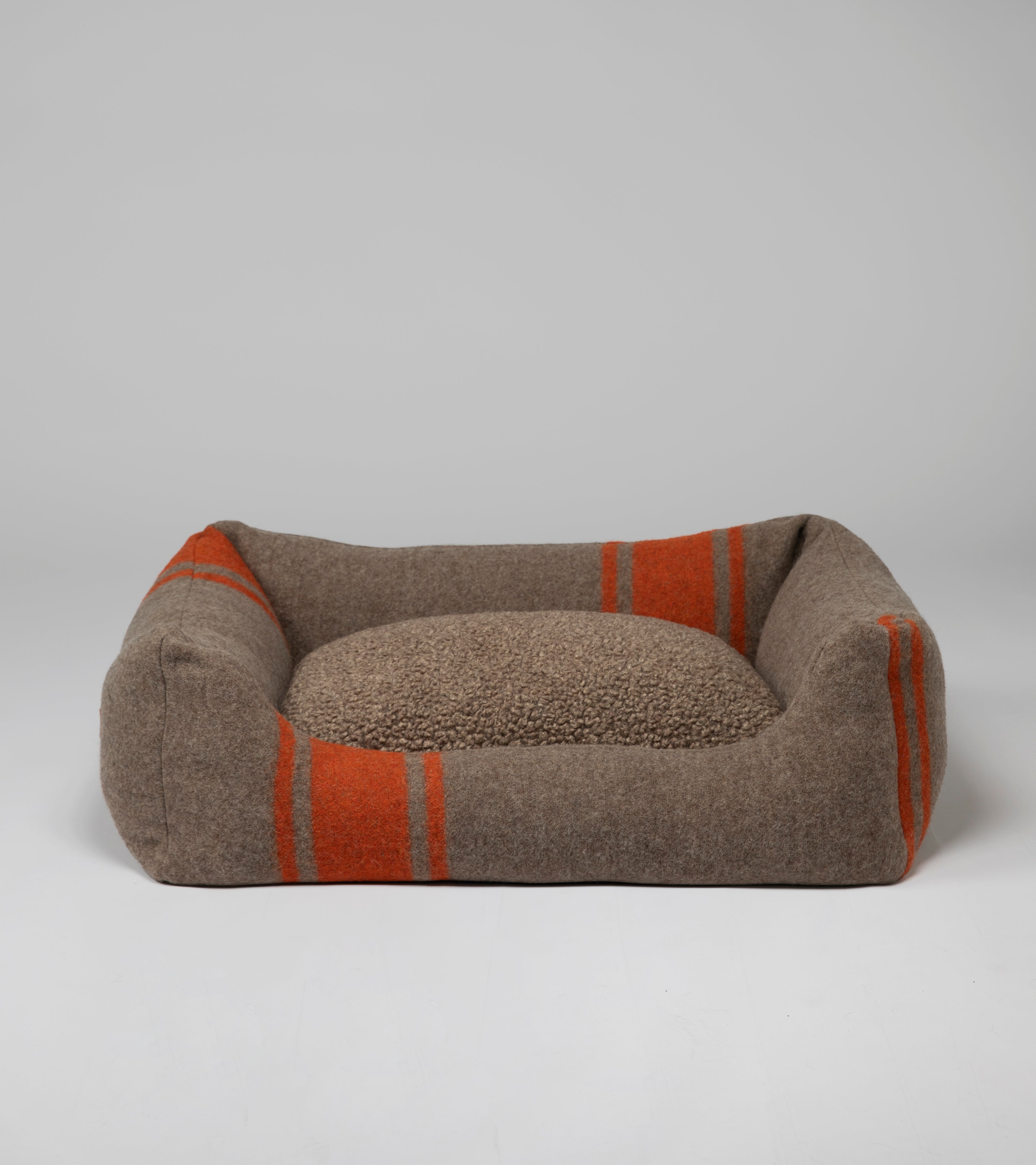 Henri - Cuccia in Lana Riciclata