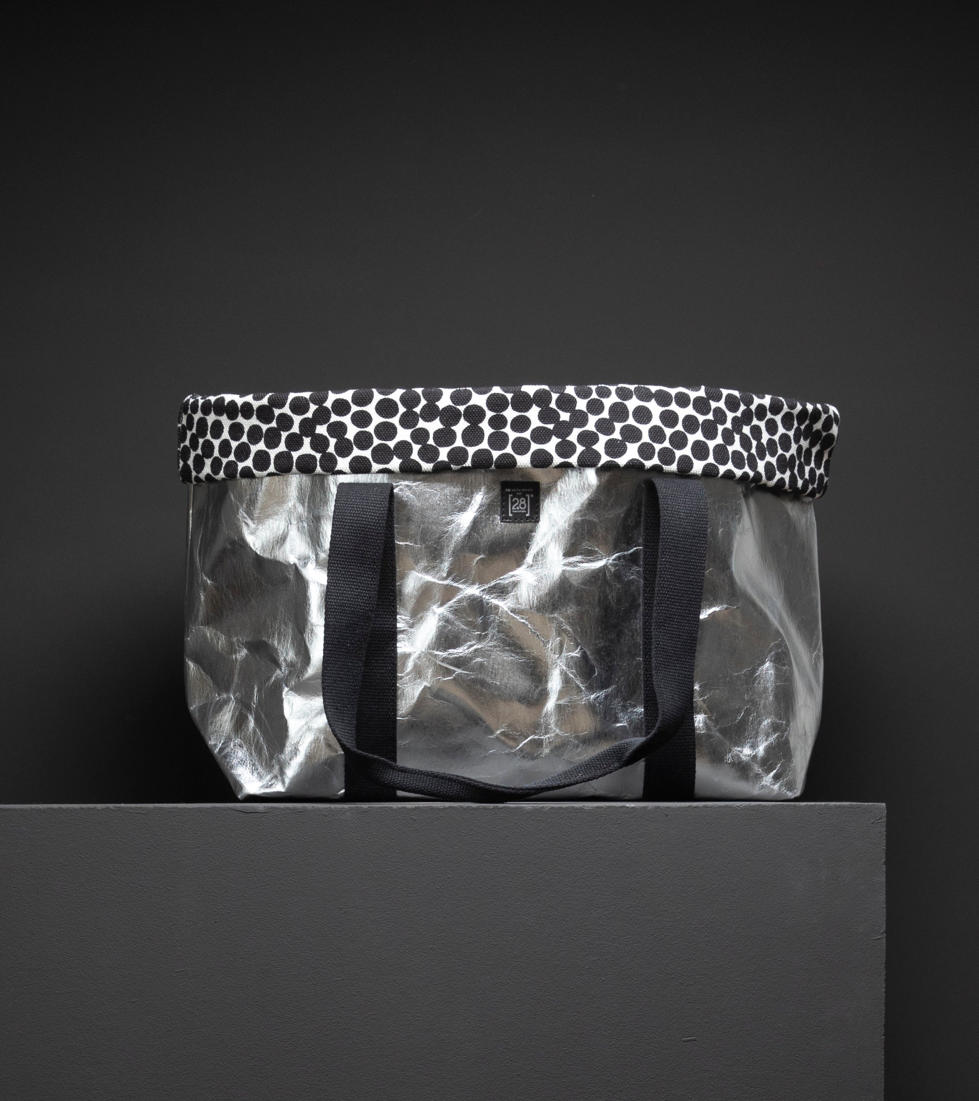 DOROTHEA SILVER DOTTO by Paola NAVONE – Waxed Paper Bag