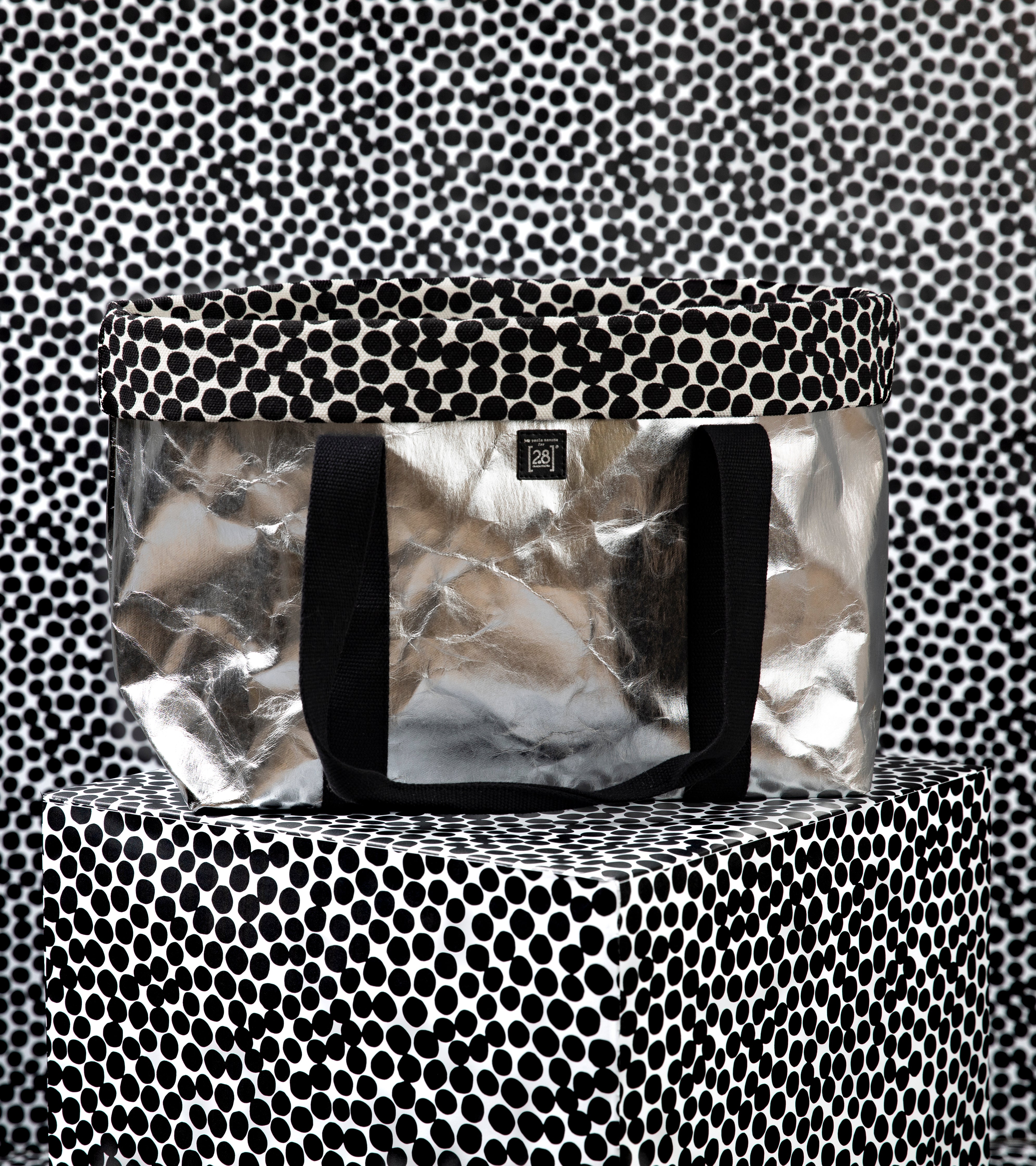 DOROTHEA SILVER DOTTO by Paola NAVONE – Waxed Paper Bag