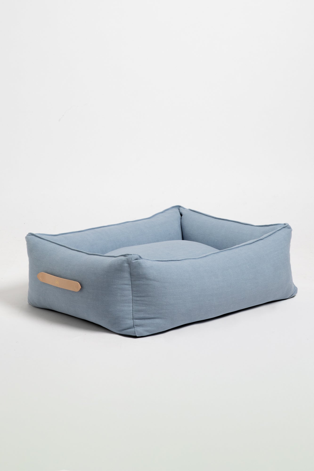 Edward - Pure Linen Dog Bed