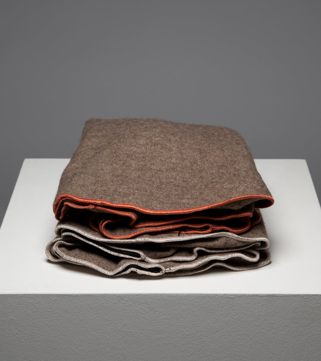 Fulvio – Extra Cover in Recycled Wool