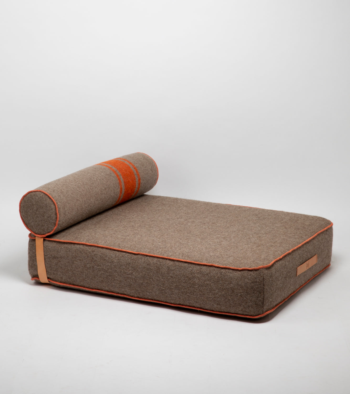 Giampaolo – Lit de jour pour chiens en laine recyclée