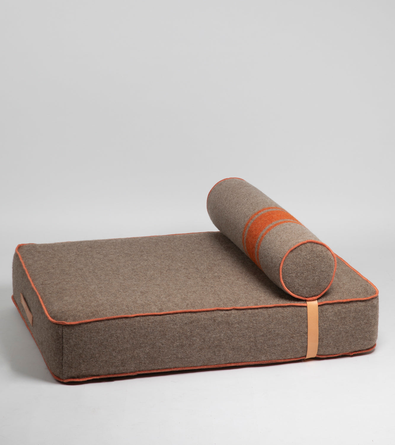 Giampaolo – Lit de jour pour chiens en laine recyclée