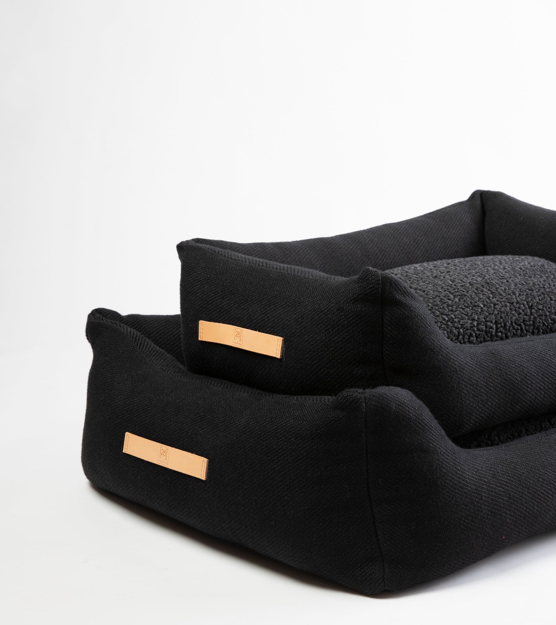 Henri - Cuccia per cani in iuta