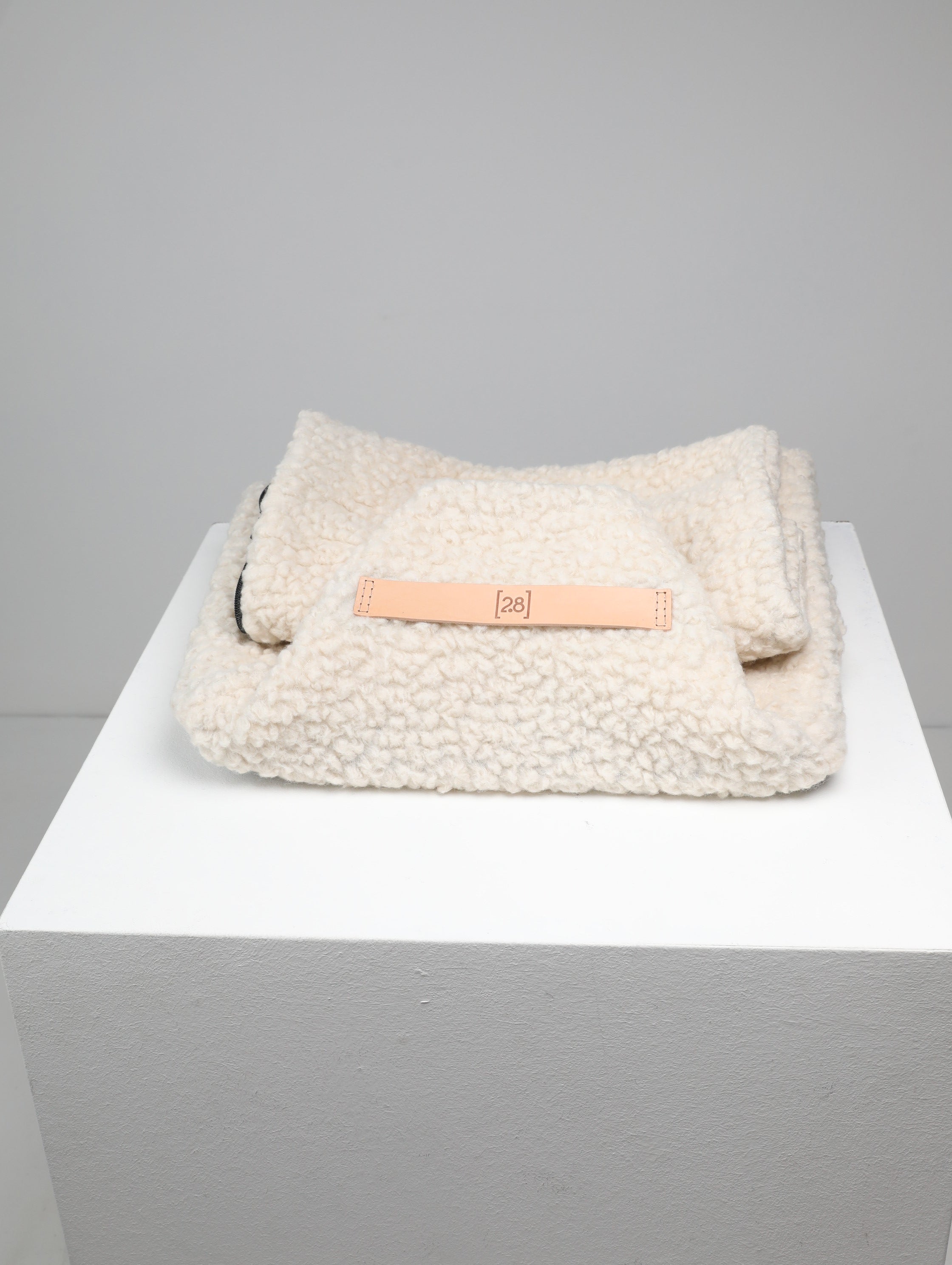 Henri - Bouclé Wool Cover