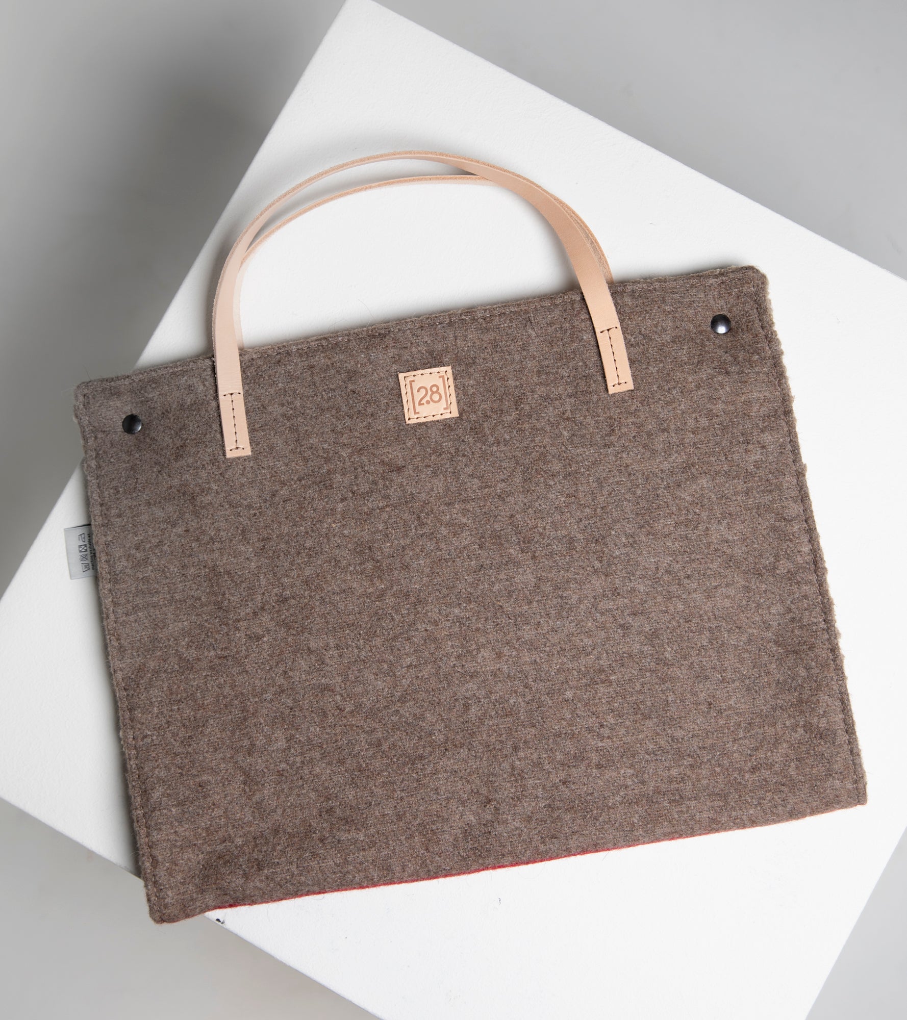 Steve Dog Travel Mat Recycled Wool