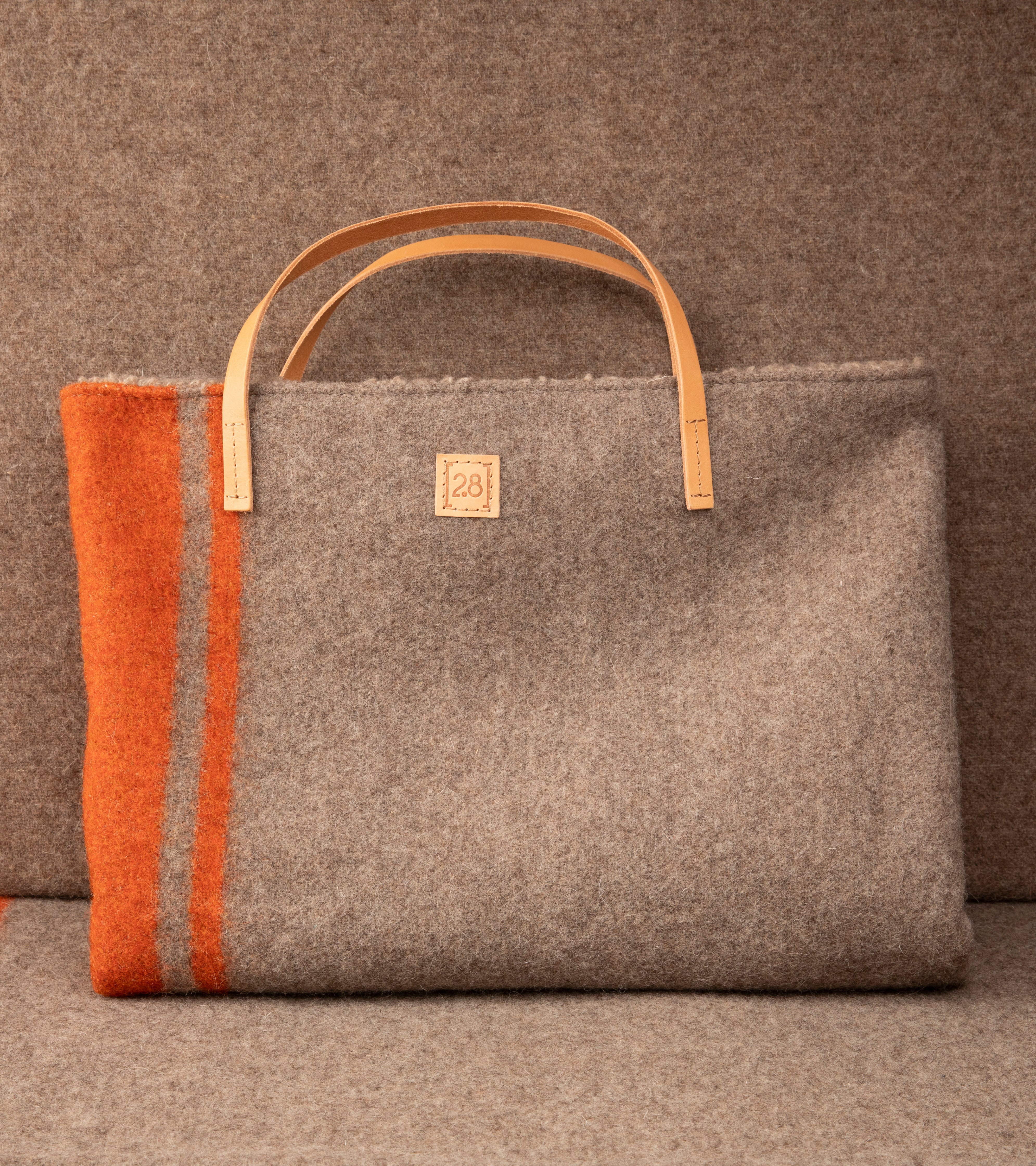 Steve Dog Travel Mat Recycled Wool