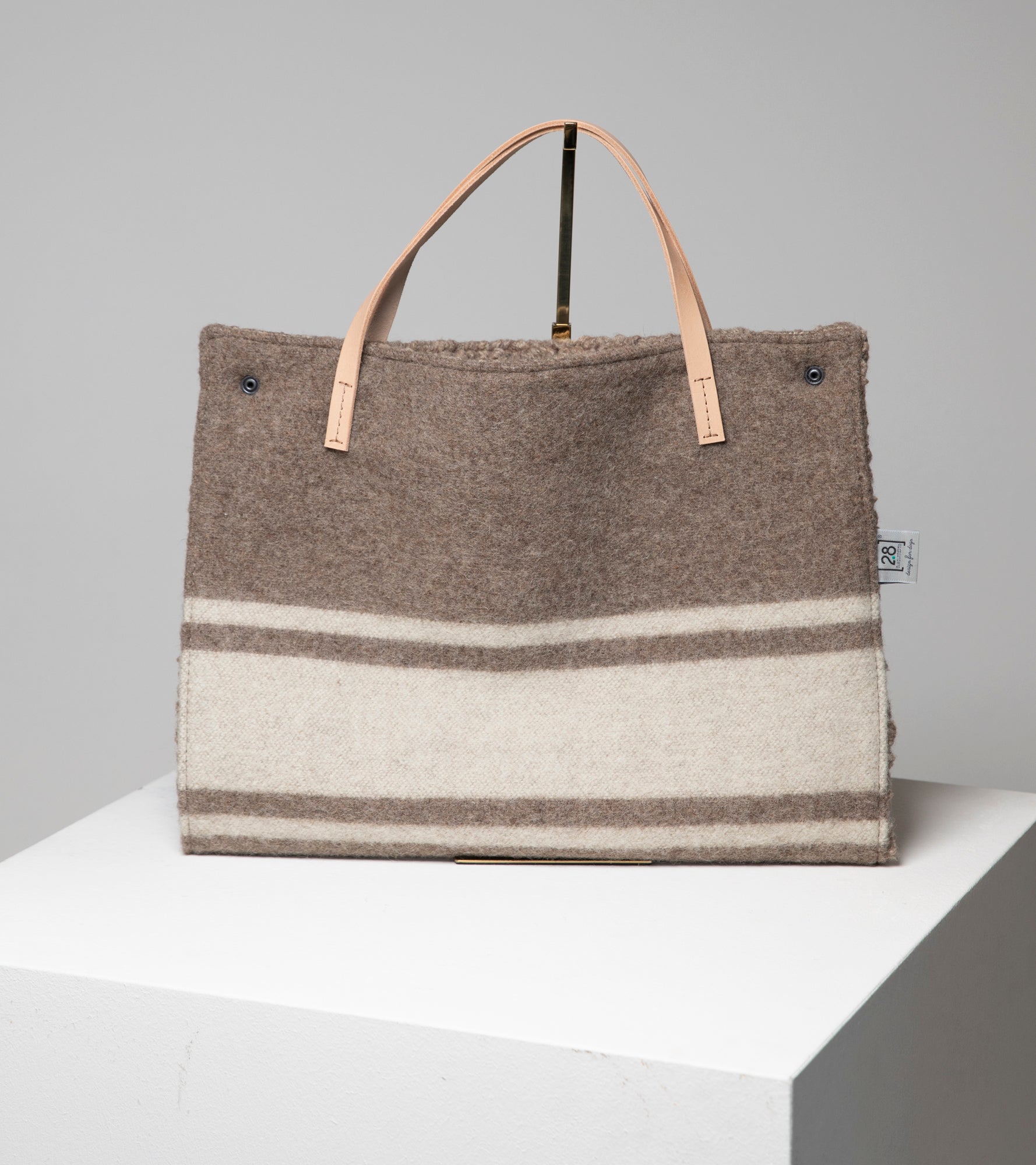 Steve Dog Travel Mat Recycled Wool