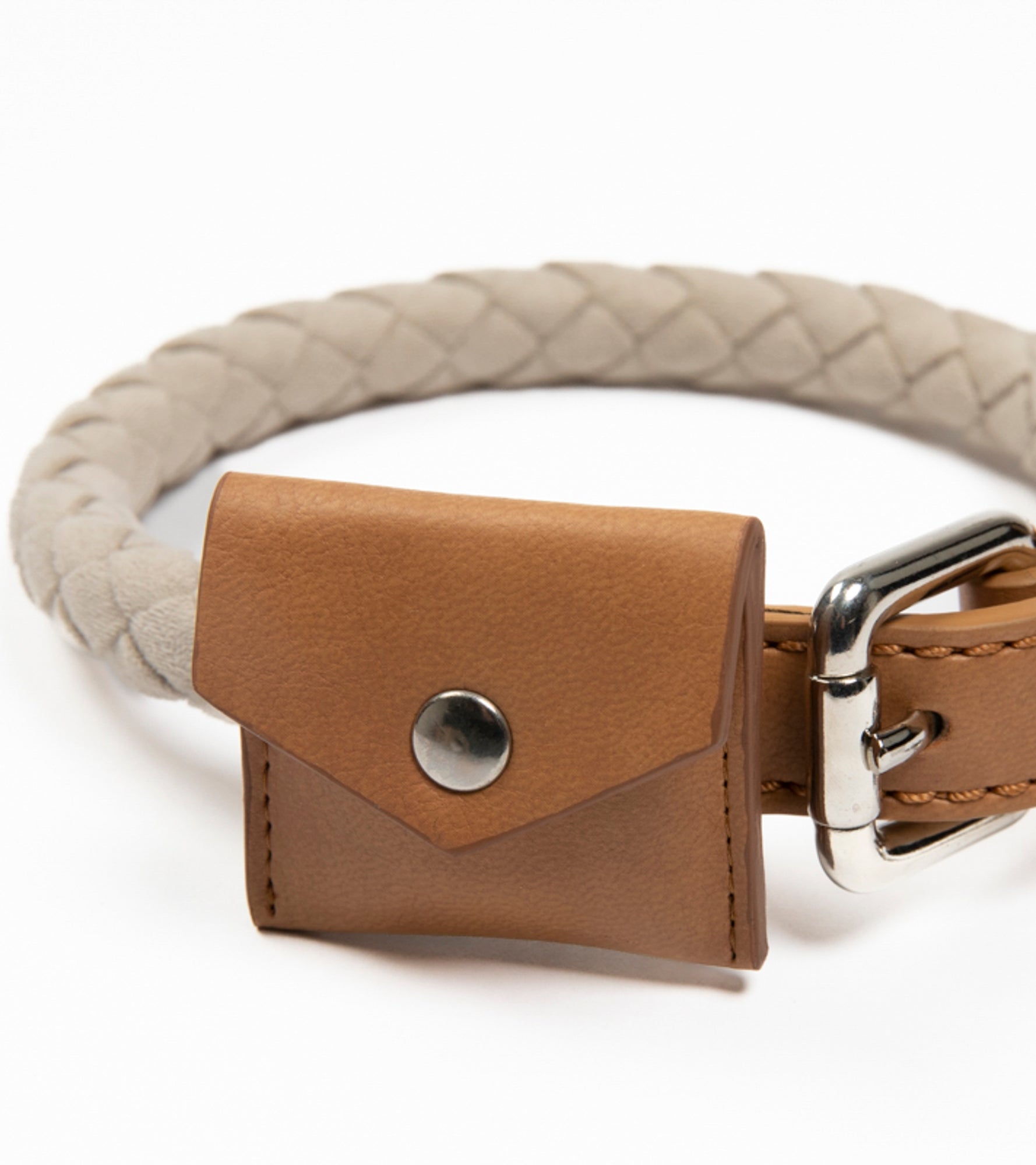 Ugo Airtag Holder Dog Collar Faux Leather