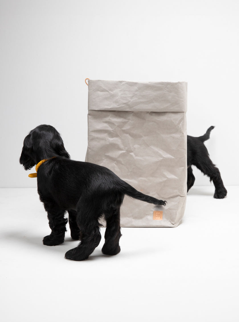 Berenice - Food & Toy Holder