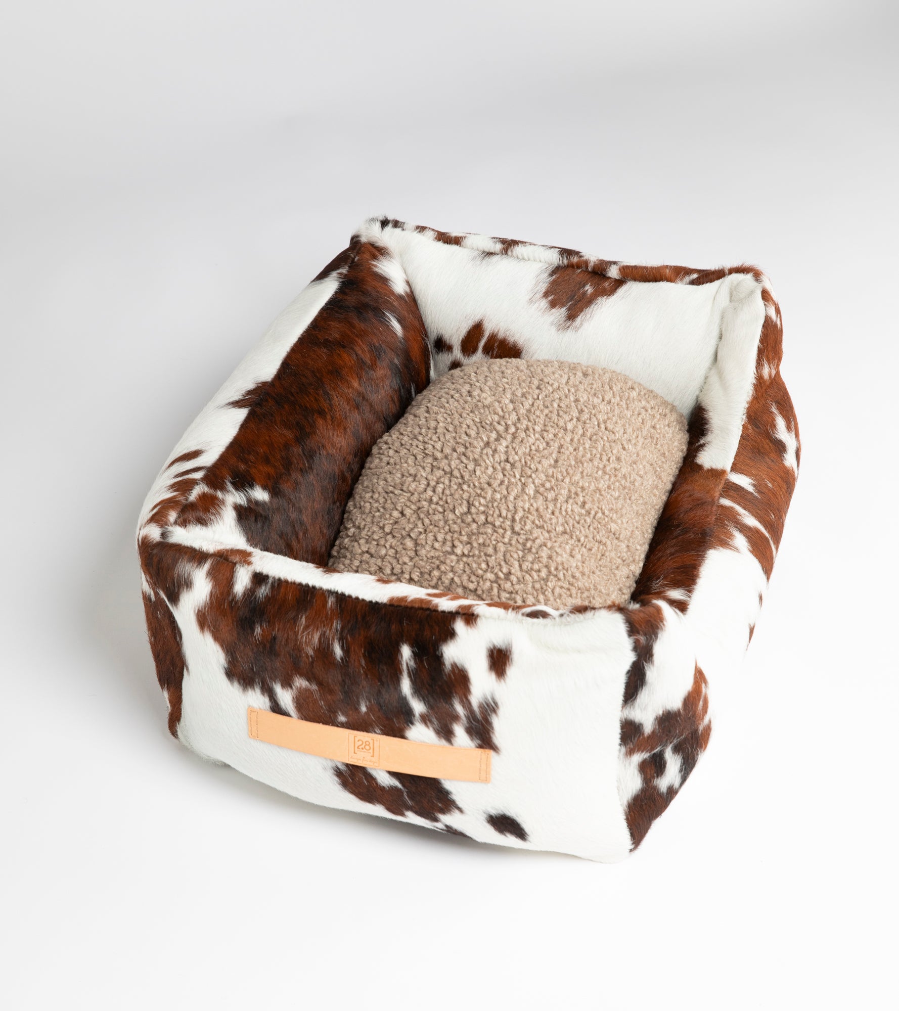 Henri - Cowhide Leather Bed