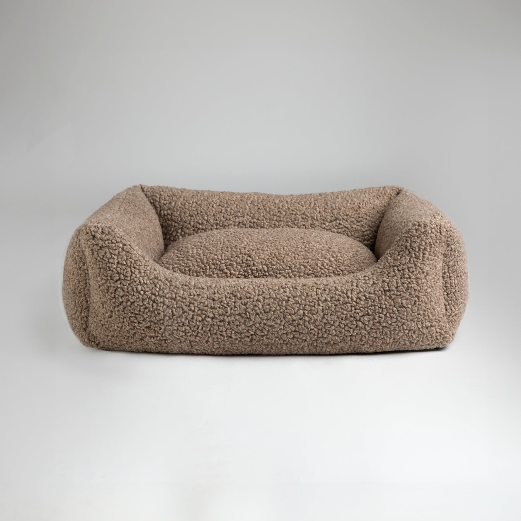 Henri - Bouclé Wool Dog Bed