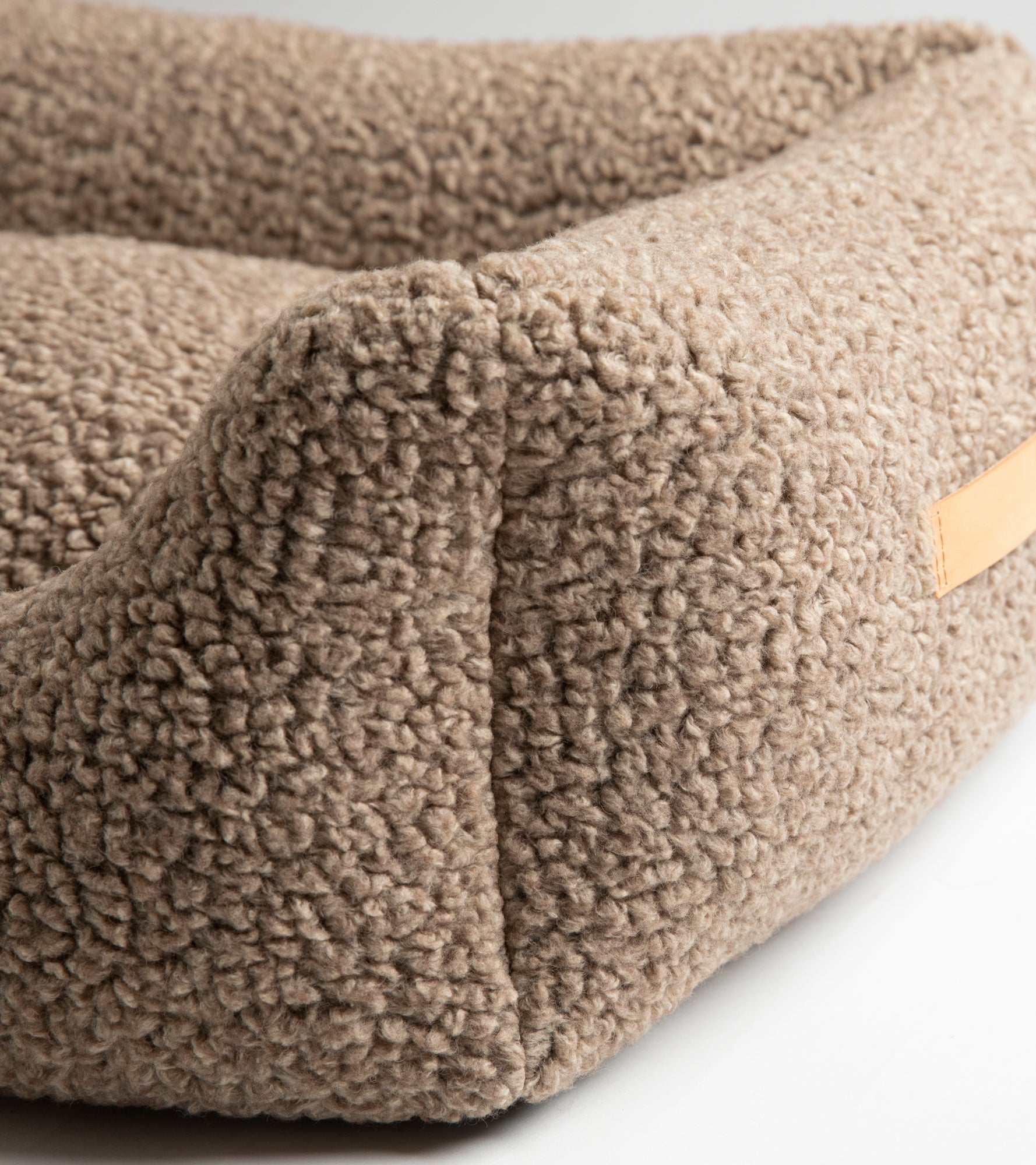 Henri - Bouclé Wool Dog Bed