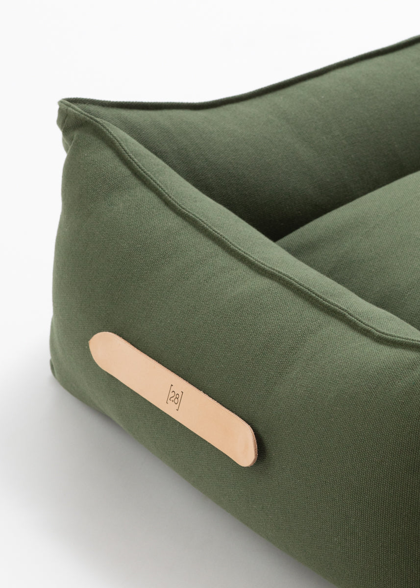 Edward - Duck Cotton Dog Bed
