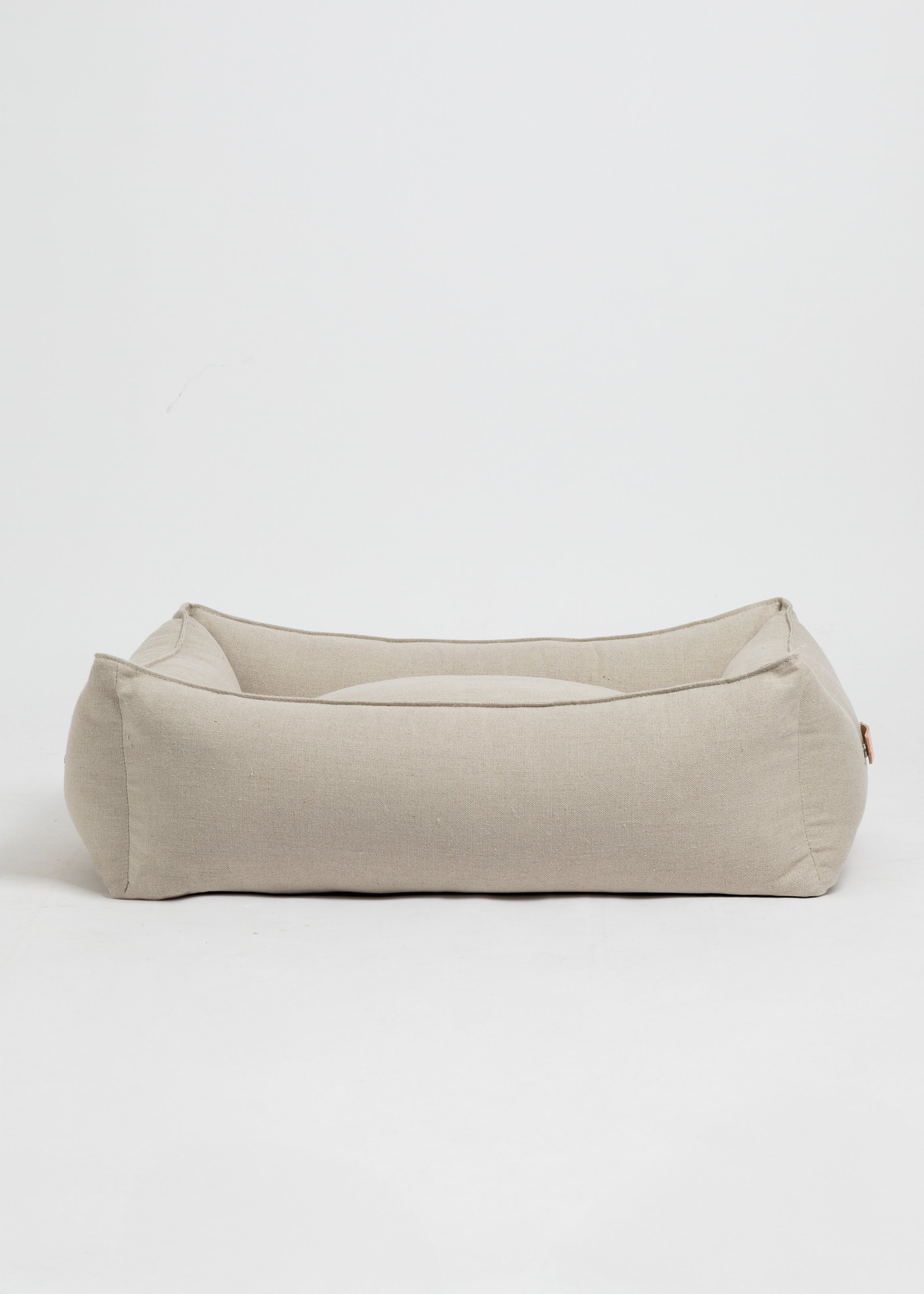 Edward - Pure Linen Dog Bed