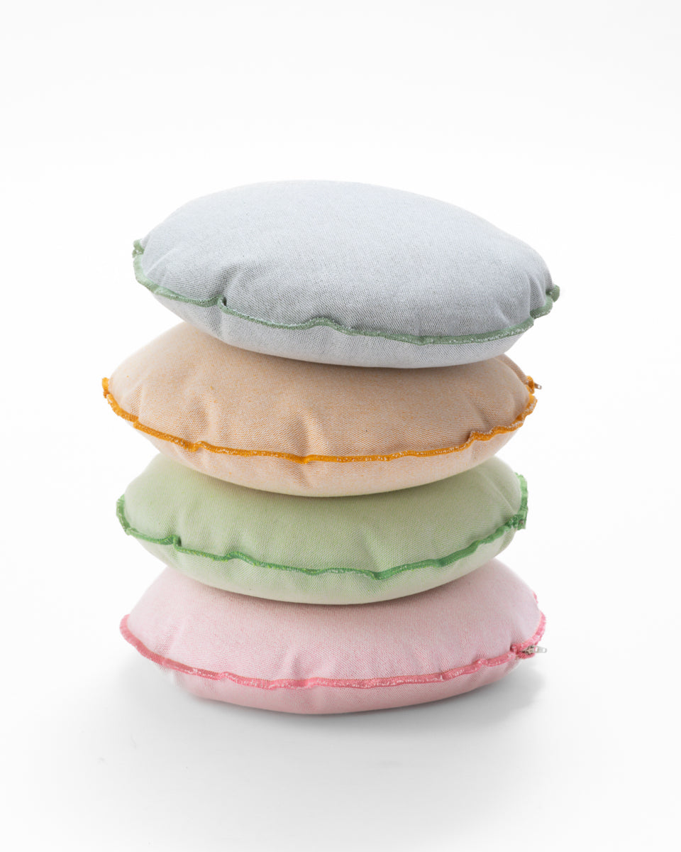 Saul - additional pillow to Fulvio