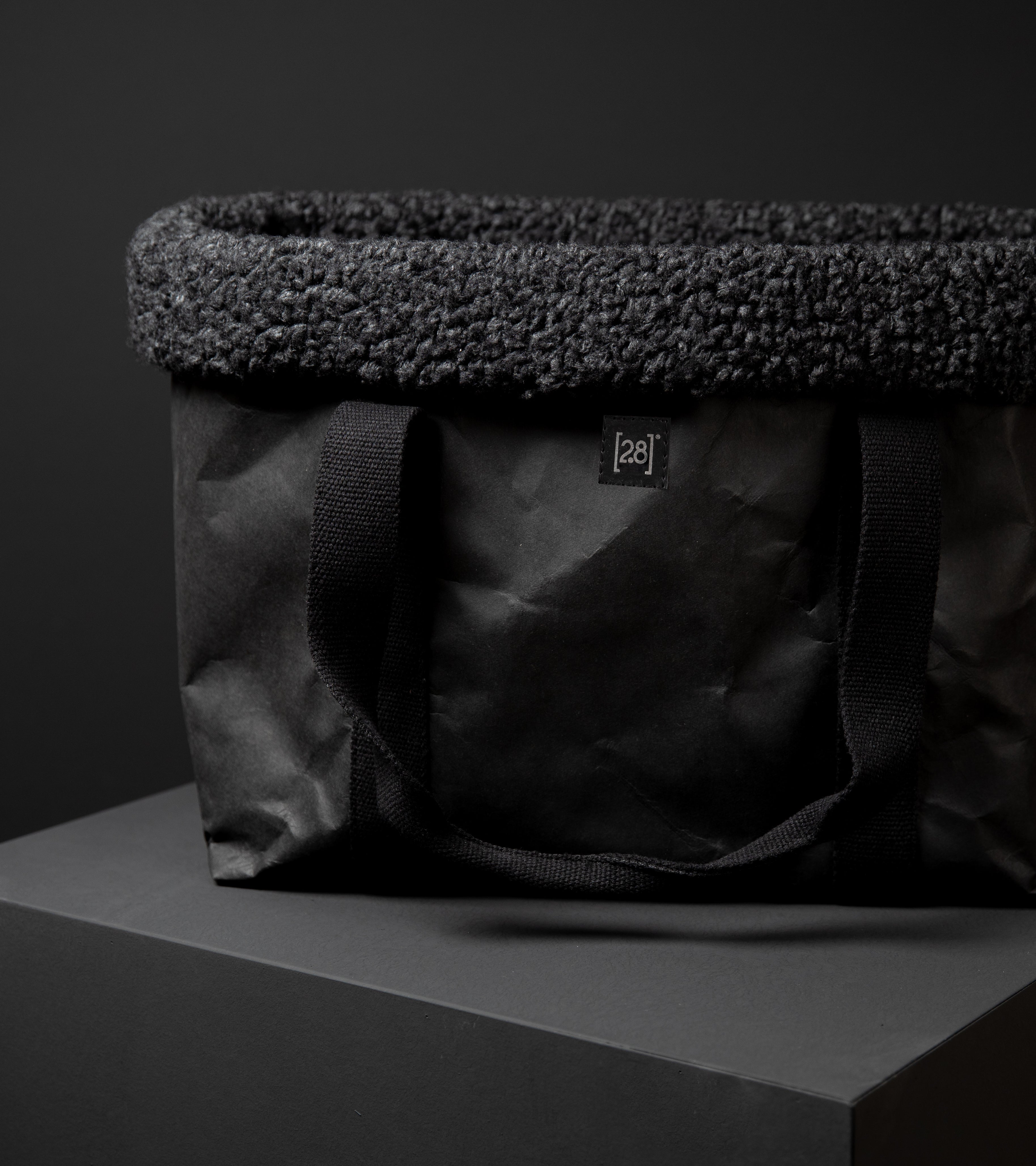 black-dogbag-paper-wool.jpg