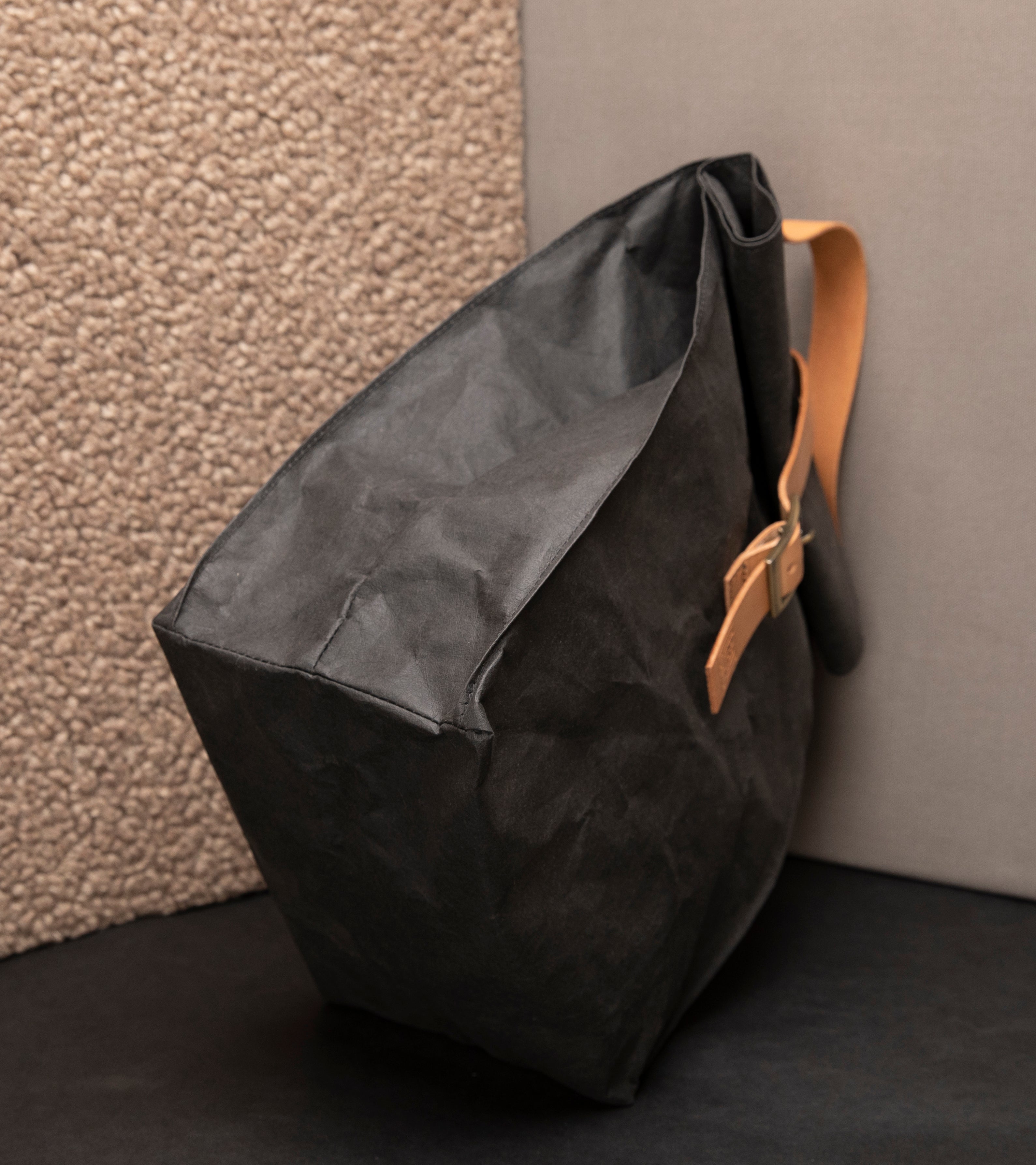 black-paper-organizer-bag.jpg