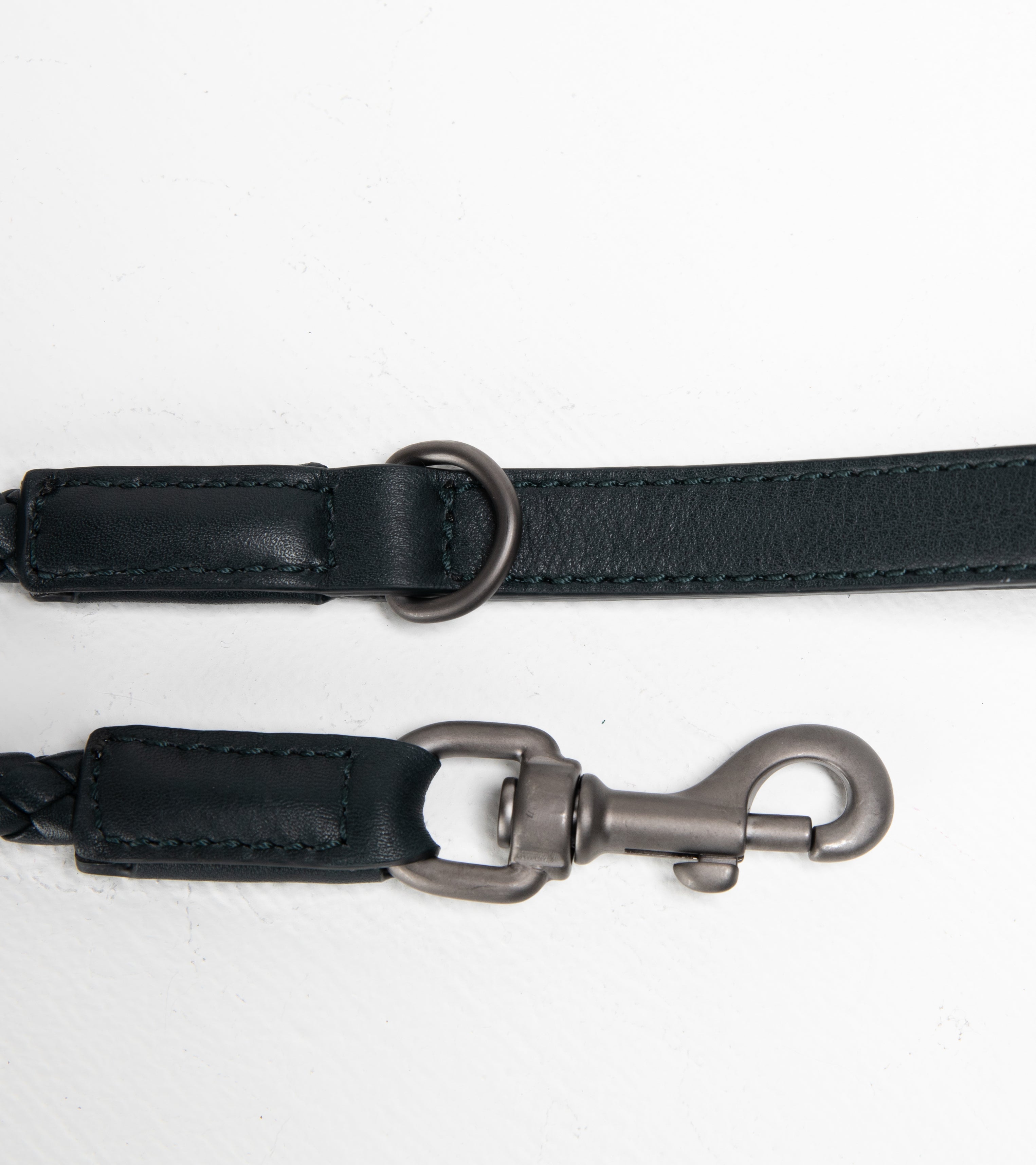 details-dog-leash.jpg