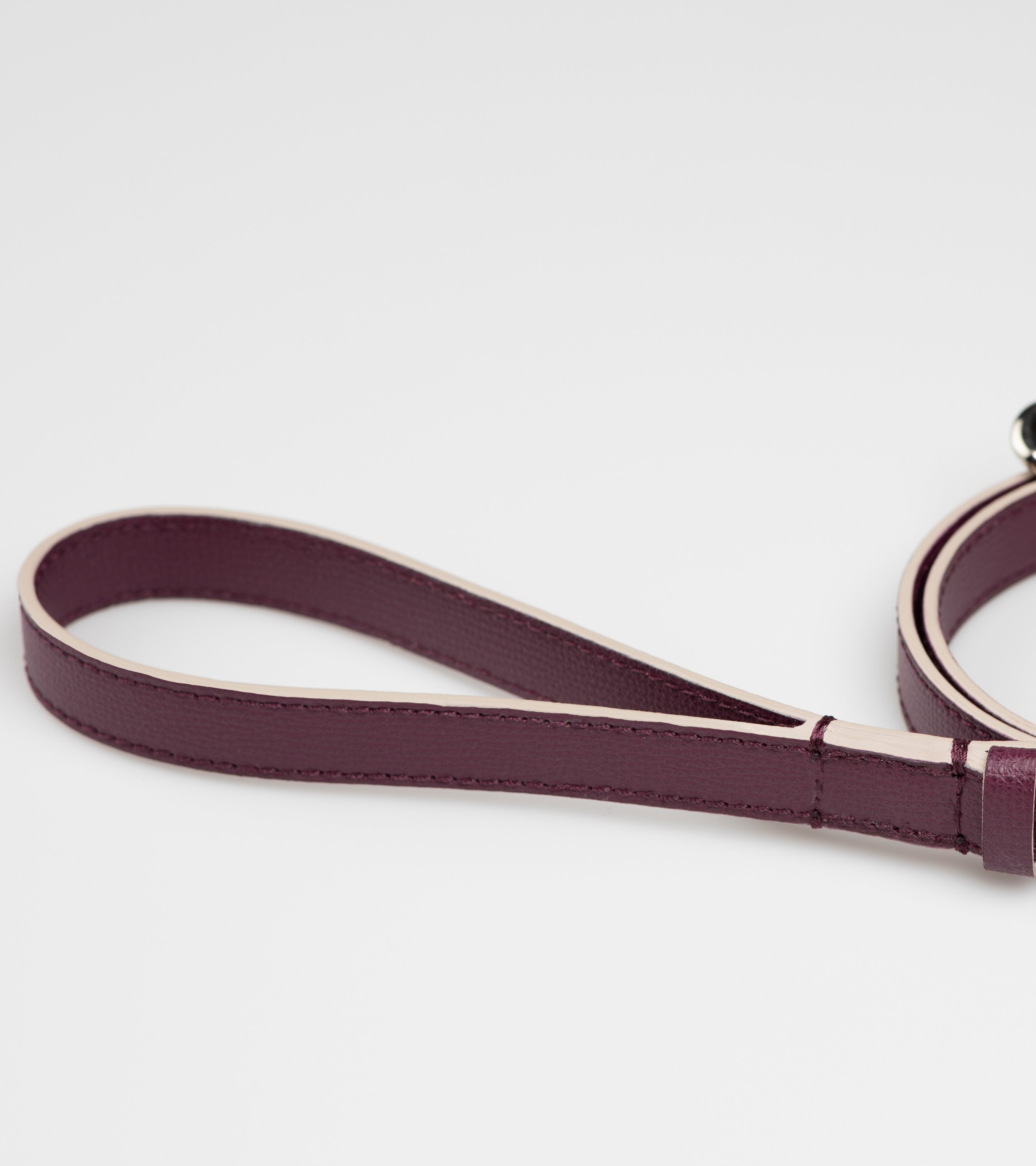 dog-leash-printed-leather-6_11050c59-7f87-47b4-a50e-36521cb5a014.jpg