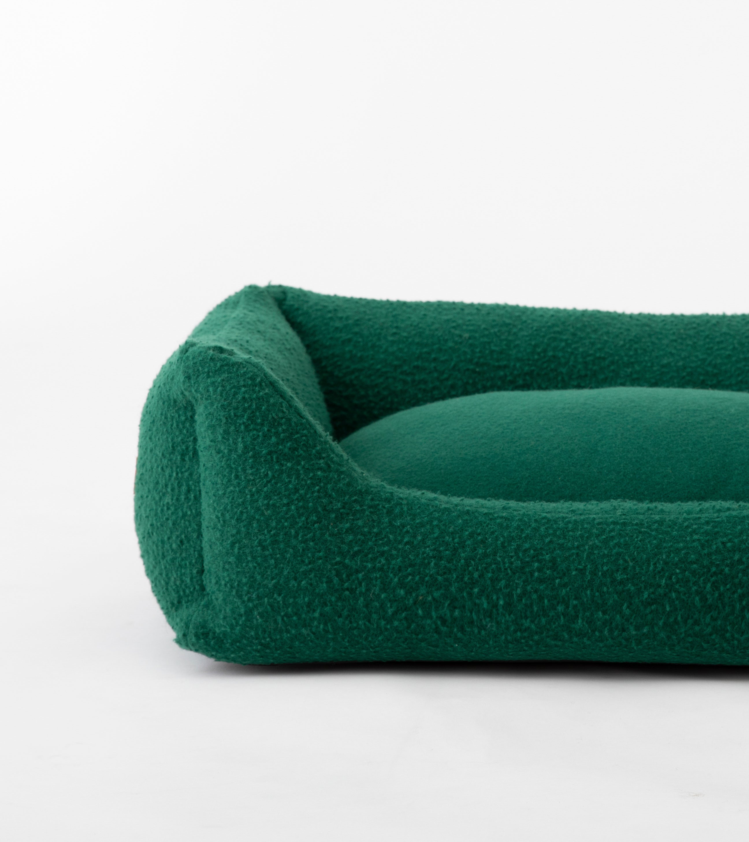 green-casentino-wool-dog-bed.design.jpg