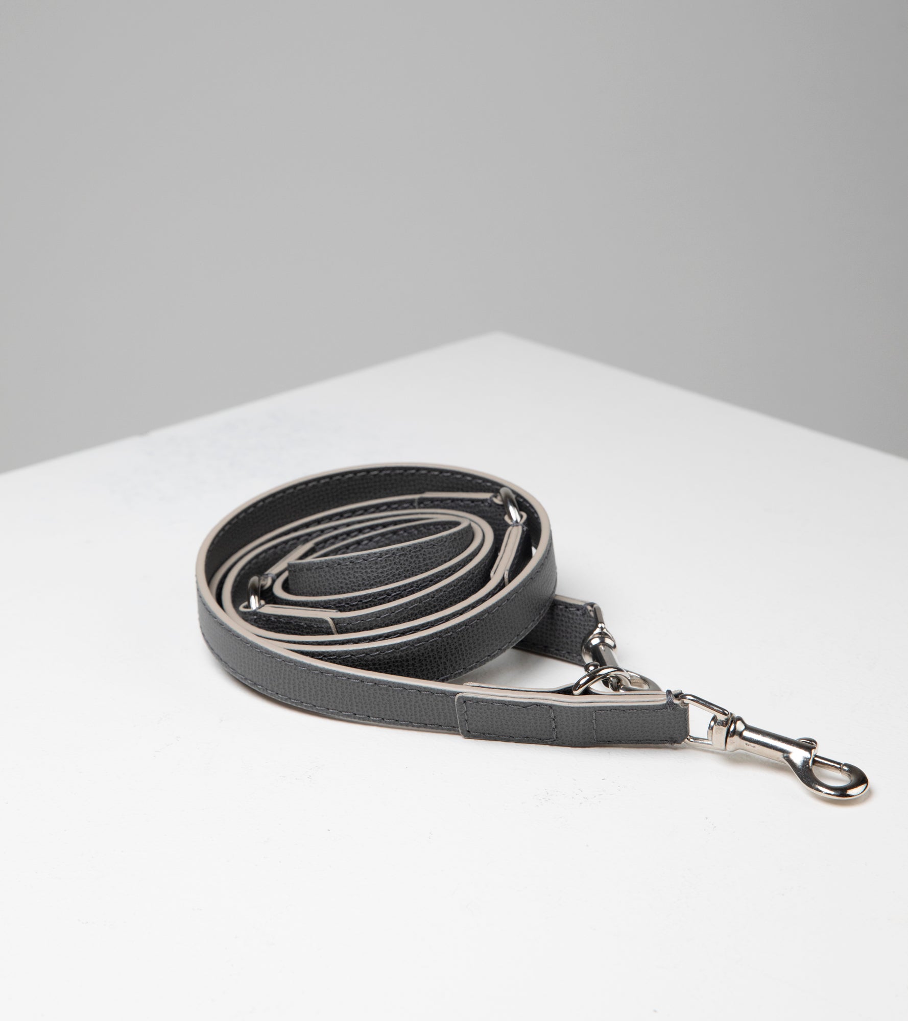 training-leash-printed-leather-5.jpg